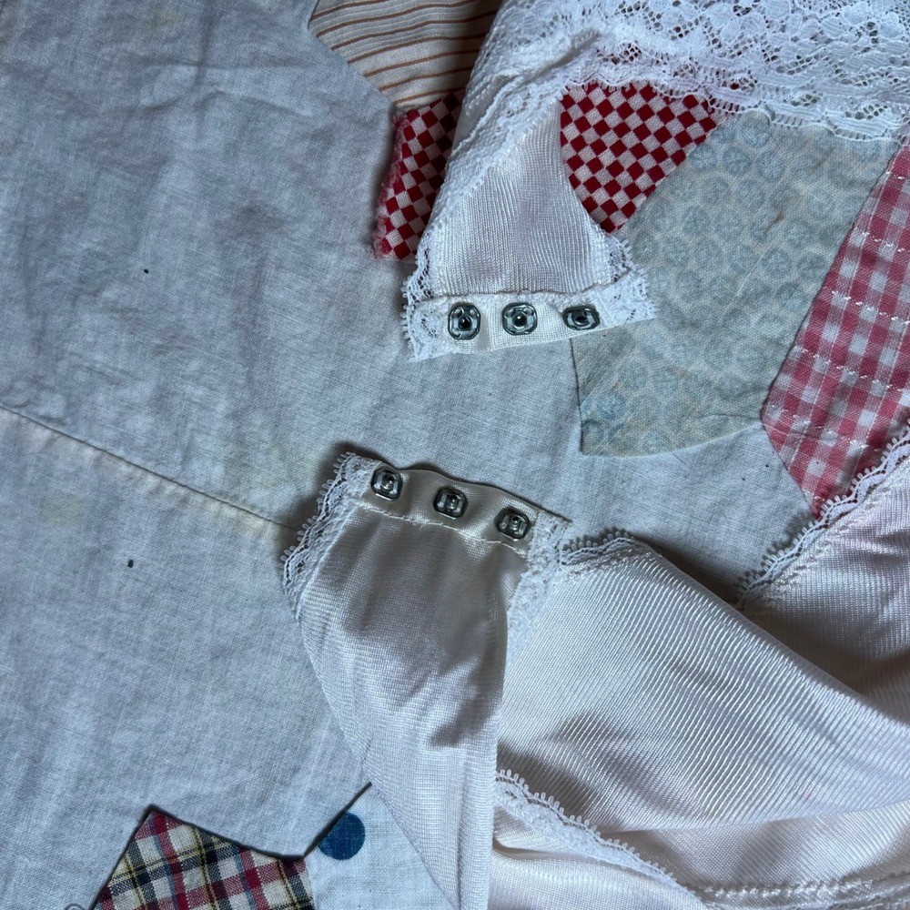 Vintage Cream Satin Lace Teddy Bodysuit Pastel Blue Pink Trim Snap Crotch Medium - Picture 3 of 4